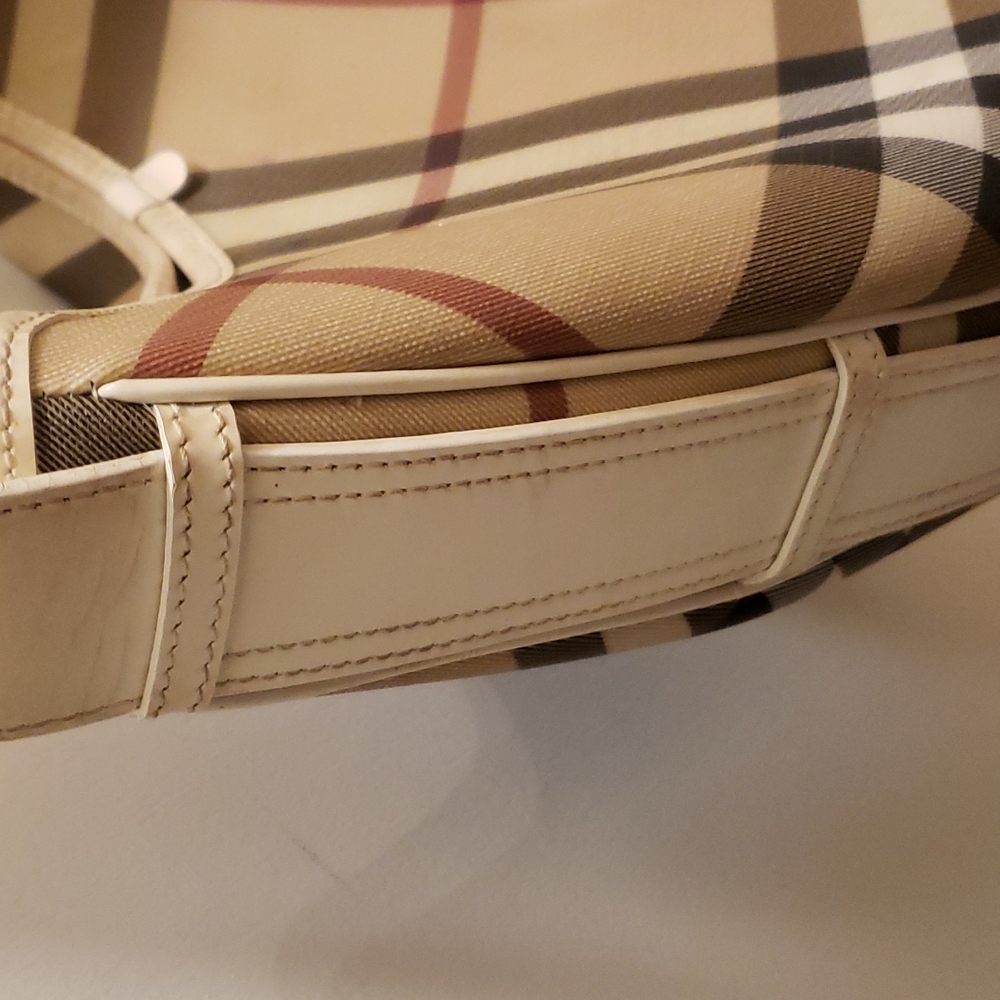 Vintage Burberry hobo shoulder bag
